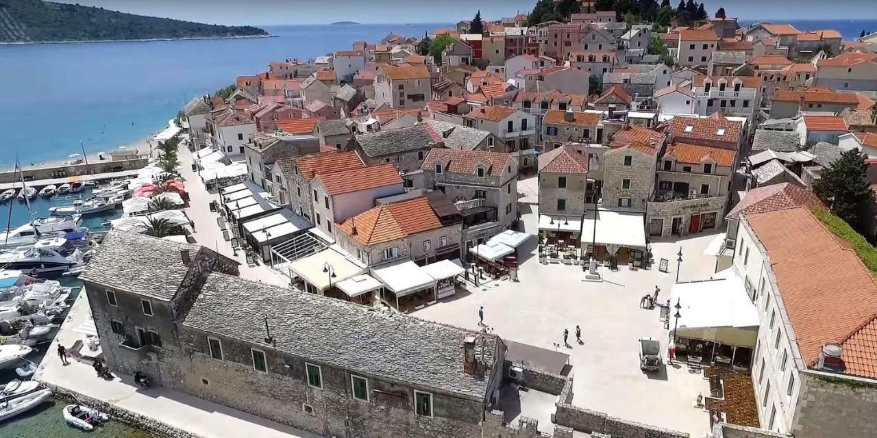 Apartment Movie Primošten Kültér fotó